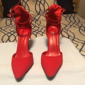 Red Top Moda heels